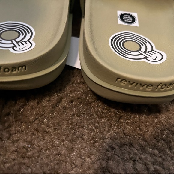 Nike slides - Picture 5 of 5